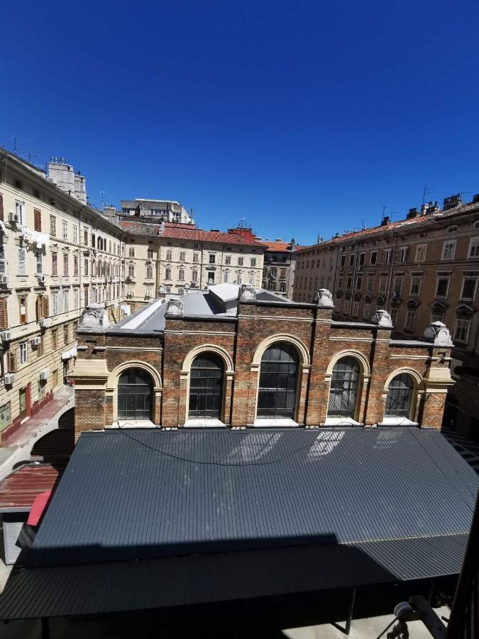 Market & Art Square Place Rijeka Ngoại thất bức ảnh