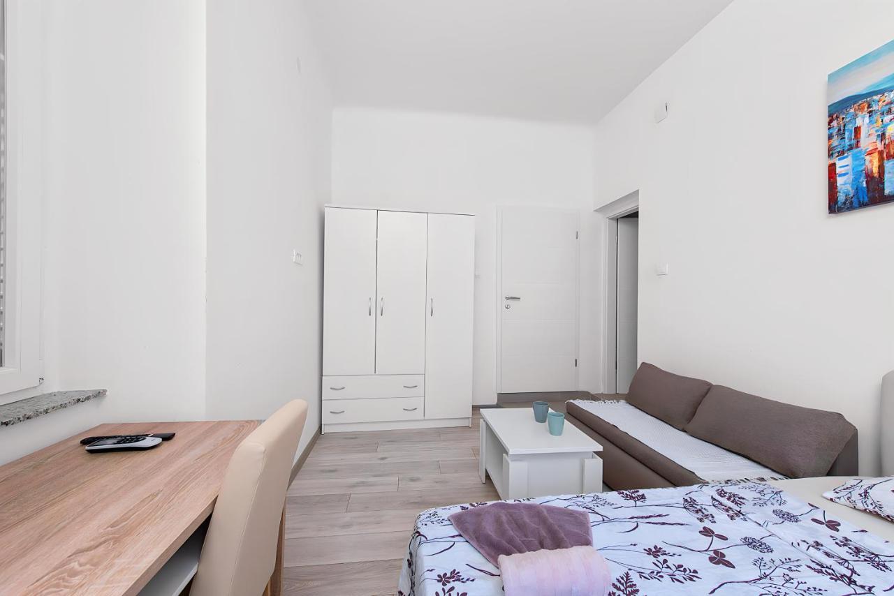 Market & Art Square Place Rijeka Ngoại thất bức ảnh