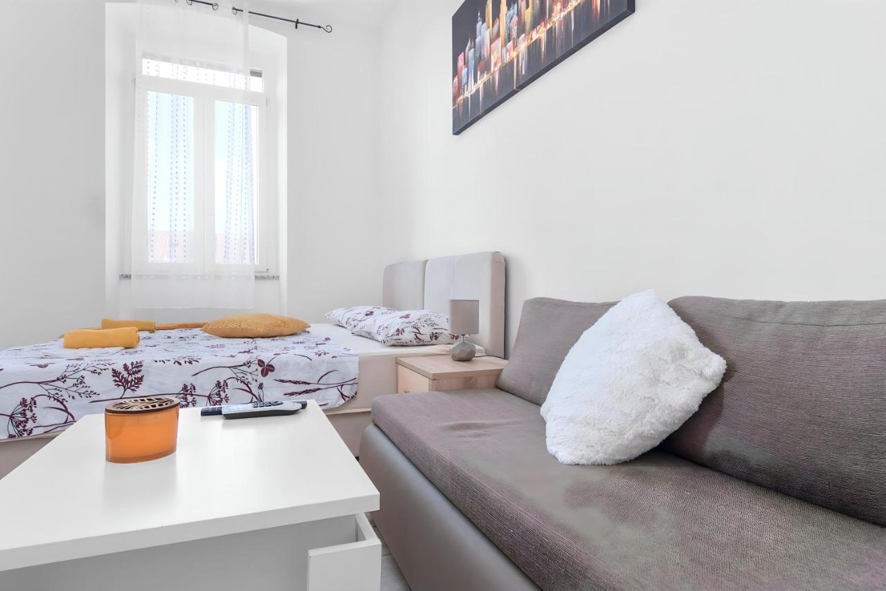 Market & Art Square Place Rijeka Ngoại thất bức ảnh