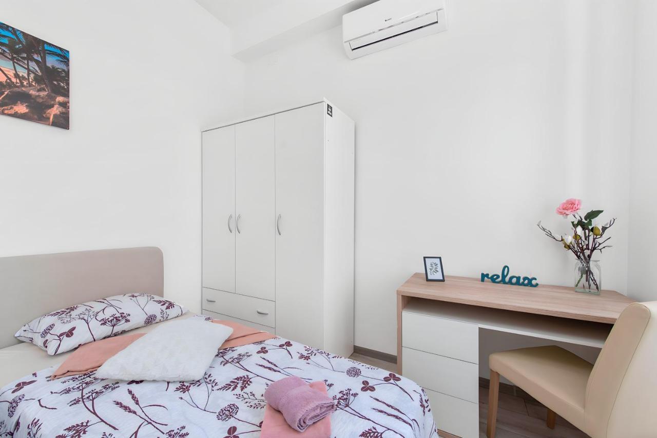 Market & Art Square Place Rijeka Ngoại thất bức ảnh