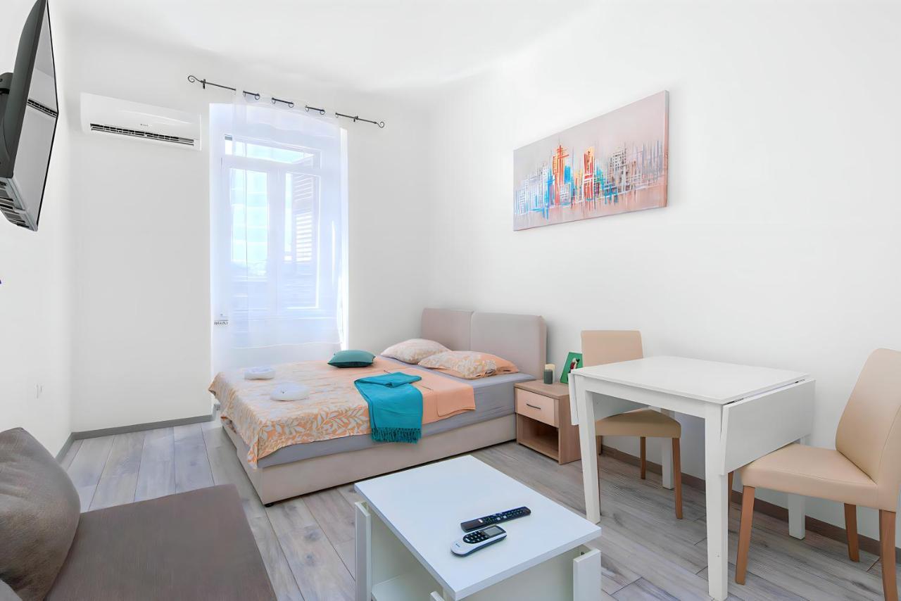 Market & Art Square Place Rijeka Ngoại thất bức ảnh