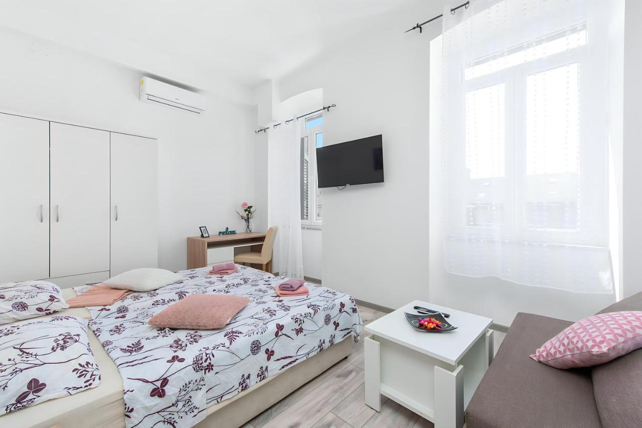 Market & Art Square Place Rijeka Ngoại thất bức ảnh